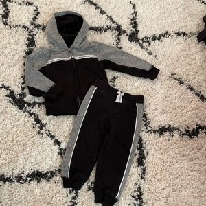 Boys tracksuit